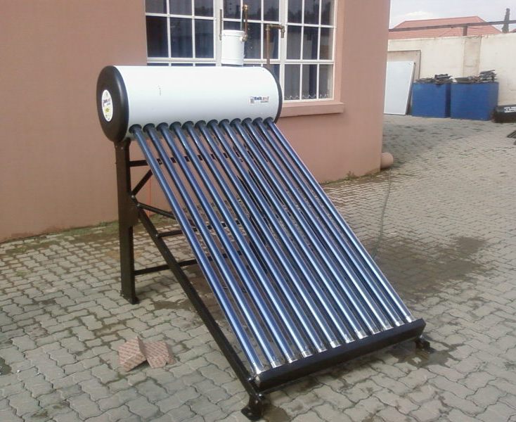 Low Pressure solar geyser for low cost housing